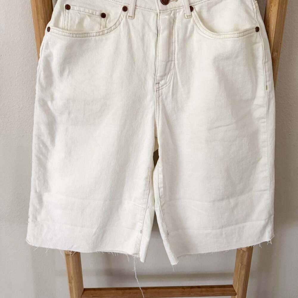 Anthropologie Pilcro Austyn High Rise Cuffed Bermuda Jean Shorts White Size 25 - Picture 5 of 10